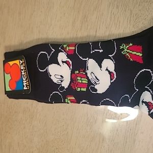 NWT Mickey Mouse Disney men's socks size 10-13 Christmas